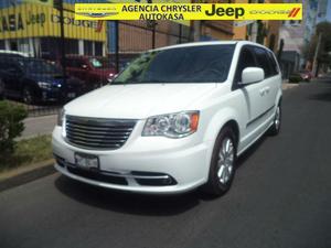 Chrysler Town & Country  Touring V6/3.6 Aut Piel