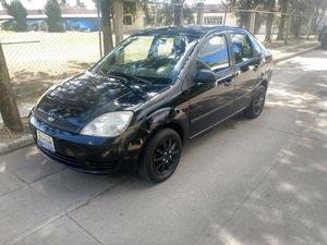 Fiesta Ford Sedán 