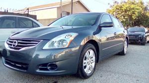 Nissan Altima  Kilometraje 