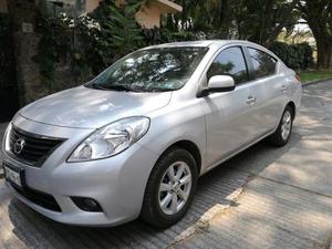 Nissan Versa  Kilometraje 