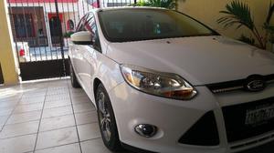 FORD FOCUS HB SPORT (IMPECABLE)