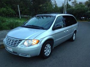 Chrysler Town & Country Piel Quemacocos Pantalla DVD Limited