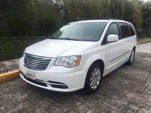 Chrysler Town & Country Touring Piel 