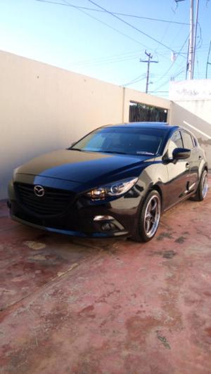 Mazda 3 impecable