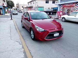Toyota Yaris R Impecable