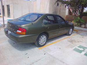 Nissan altima GXE 99