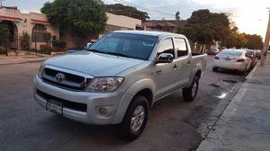 toyota hilux  sr std con clima factura original