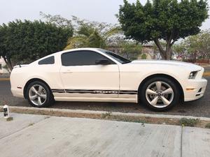 Ford Mustang V6 Automatico Impecable