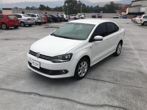 Volkswagen Vento p Highline L4 1.6 Man