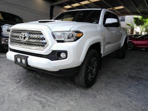 Tacoma TRD Sprt x4