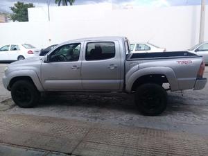 Toyota tacoma  automatico clima REMATO