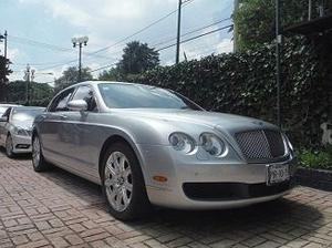 Bentley Continental Flying Spur .