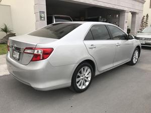 Camry xle navy 4 cil 