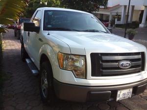 Ford F- automatica aire estereo impecable