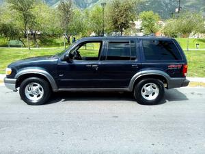 Ford explorer exelente