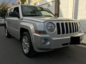 Jeep Patriot SPORT  CIL, CLIMA,ELCTRICA,RINES