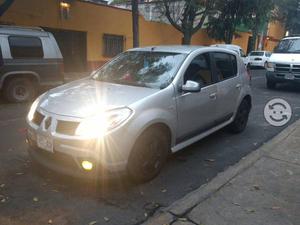 Renault Sandero Gris Lunar