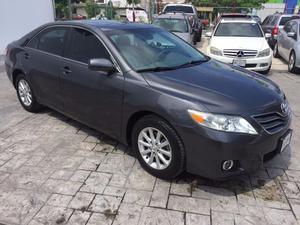 Toyota Camry XLE 4 CIL 