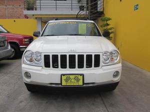 Jeep Grand Cherokee 3.7 Laredo V6 4x2 Mt