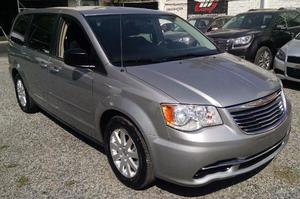 REMATO Chrysler Town&Country LX 3.6L 7Pas Oxford 