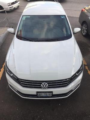 Volkswagen Passat p Confortline L5/2.5 Aut