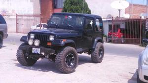 HERMOSO JEEP 91