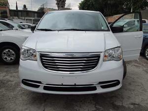 Chrysler Town & Country 3.6 Li Mt 