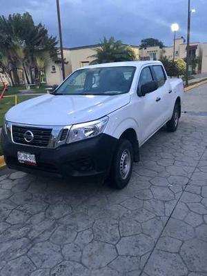 Nissan Doble Cabina