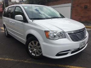 Chrysler Town & Country 3.6 Touring Mt