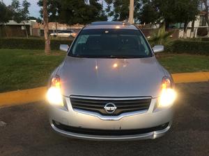 Impecable NISSAN ALTIMA 2.5 SL 