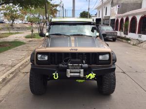 Jeep Cherokee Sport 