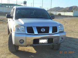 Nissan Titan  IMPORTADO