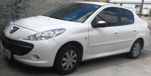 PEUGEOT  SEDAN COMO NUEVO