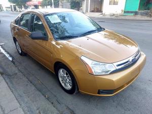 Ford Focus  ocre metalico