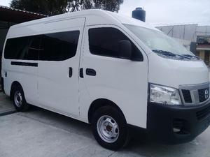 Nissan Urvan 2.5 Panel Amplia Mt