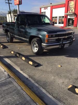 Muy buena Silverado pick up