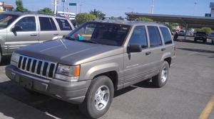 Grand Cherokee 4*4 modelo 96 legalizada lista para emplacar