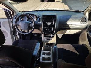 Chrysler Town & Country Lx 