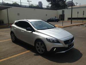 Volvo V40 Kinetic  Excelenes Condiciones