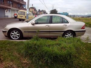 MERCEDEZ BENZ C320 REMATO