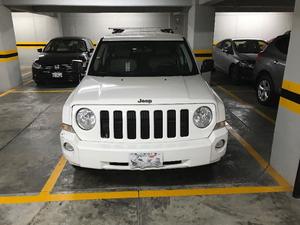 Jeep Patriot , en perfectas condiciones