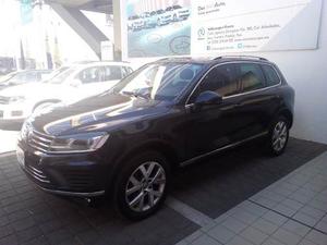 Volkswagen Touareg 3.0 V6 Tdi At