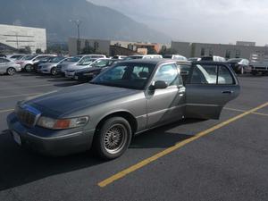 Grand Marquis  LS Equipado Piel - Remato - 