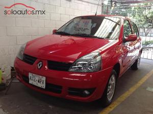  Renault Clio Expression MT