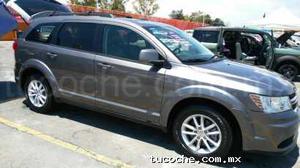 DODGE Journey Usado