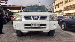 IMPECABLE NISSAN PICK UP DOBLE CABINA 