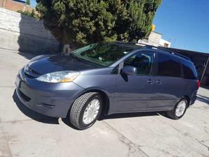 Toyota Sienna Le Aa Ee At 