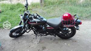 Moto Avenger Bajaj
