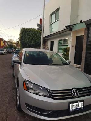 Volkswagen Passat 2.5 Confortline L5 R17 At