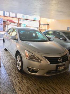 Vendo Altima advance 